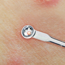 Load image into Gallery viewer, Eyehole Blackhead Remover Pimple Extractor